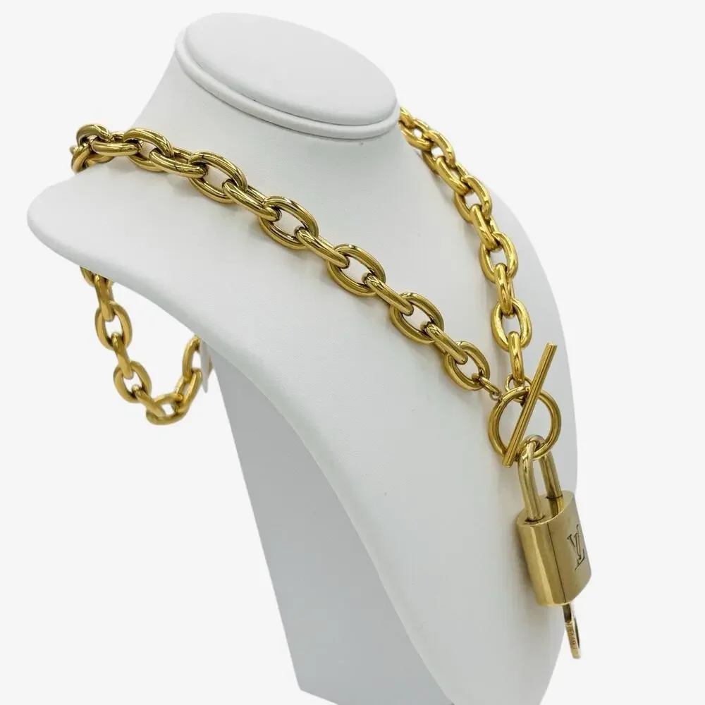 Authentic Louis Vuitton Lock &‎ Key with Unbranded Gold Plated Toggle Necklace